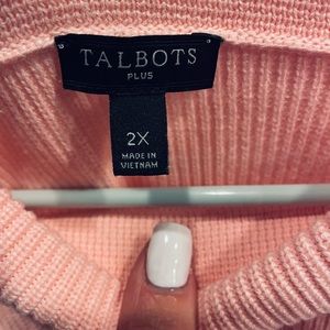 Plus size ladies pink sweater